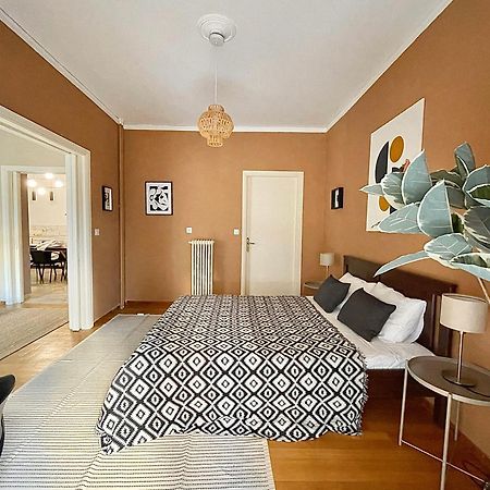 Comfy And Spacious Two Bedroom Apartment With Balcony Ateny Zewnętrze zdjęcie